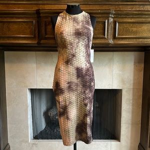 NWT VENUS tie dye dress. Cross cross back. Size medium. New with tags!